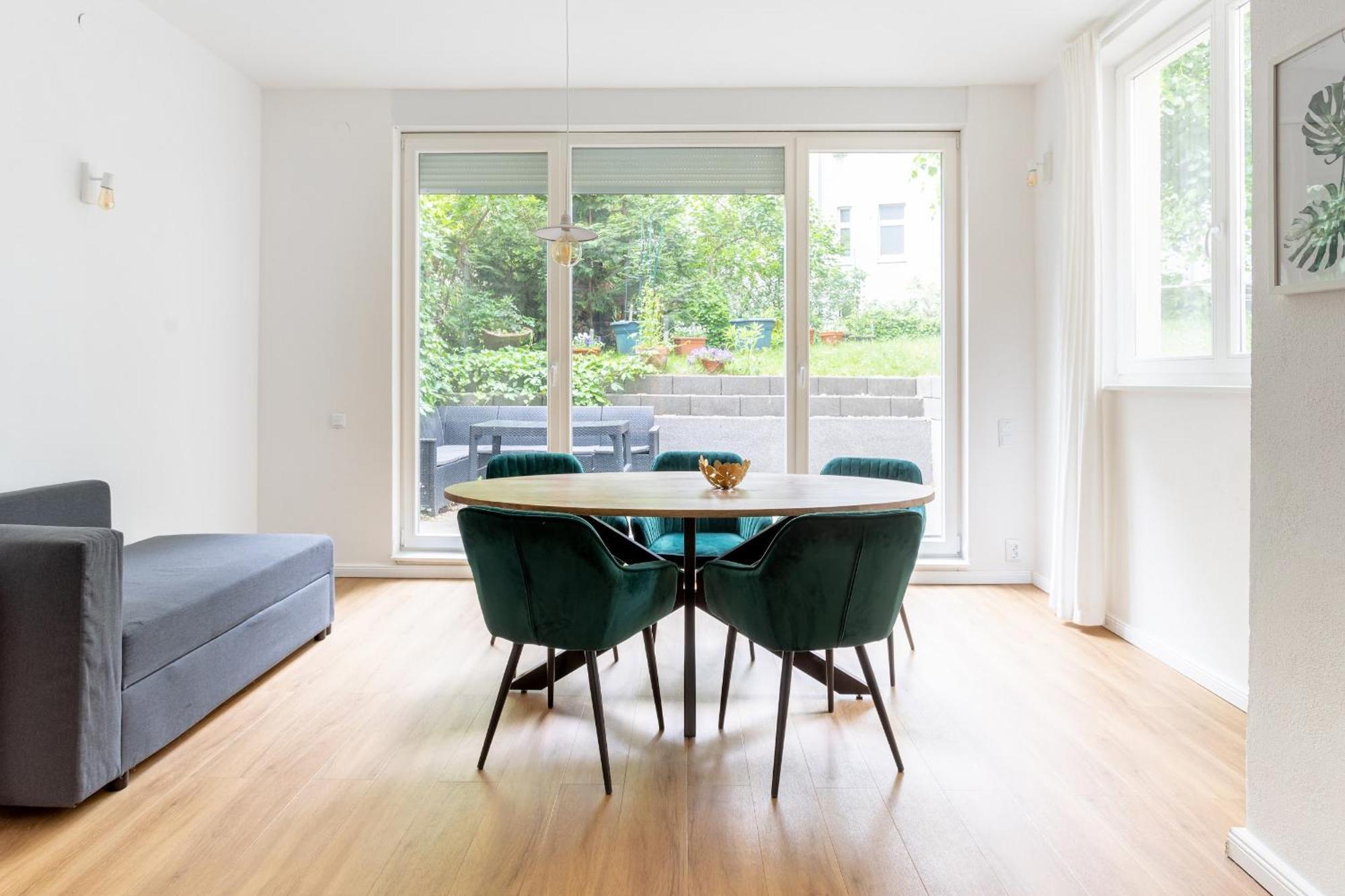 Appartement Global Living - Design I I Beamer I Kitchen I Terrace I *