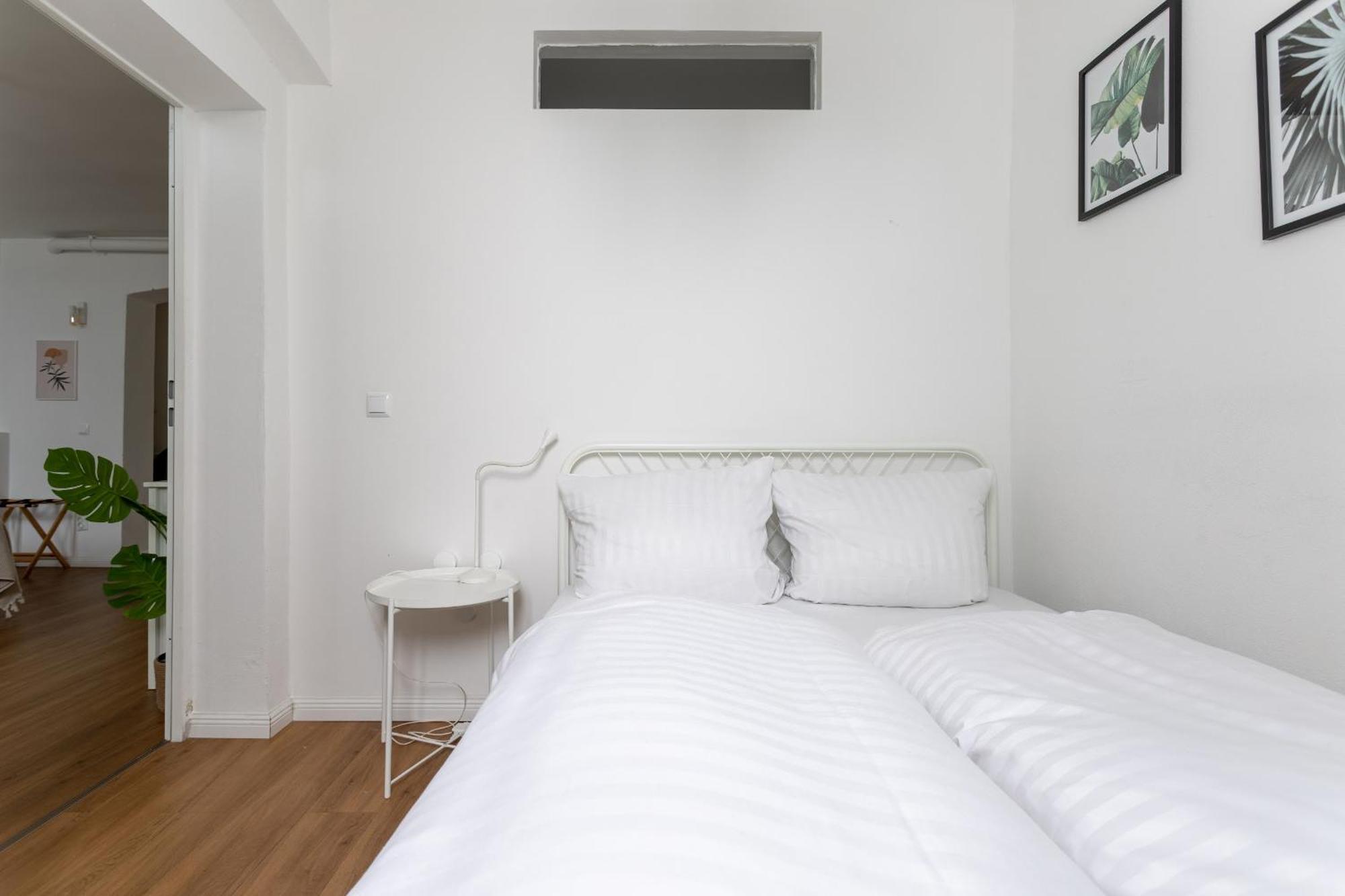 Appartement Global Living - Design I I Beamer I Kitchen I Terrace I *
